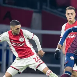 Hakim Ziyech, Mike Trésor, Ajax vs Willem II