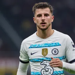 Mason Mount playing for Chelsea, 2022/23