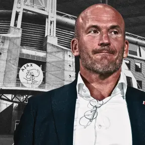 Ajax hoopt met snelle transfers op komst van nieuwe middenvelders