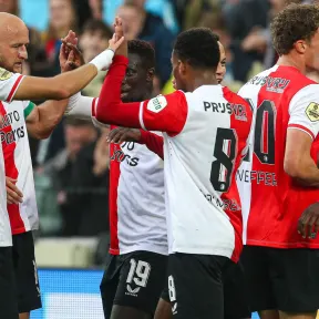 Feyenoord moet nog altijd vrezen: Newcastle wil toeslaan en hoopt op compromis