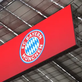 Bayern Munich join Man Utd in race for £60m Premier League star