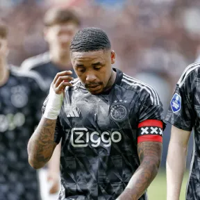 Napoli meldt zich bij Ajax, vertrek 'onbespreekbaar' voor Alex Kroes
