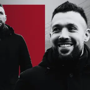 Francesco Farioli zet deur voor terugkeer bij Ajax wagenwijd open
