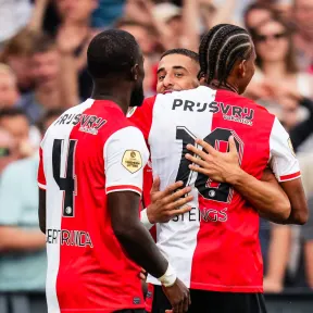 Miljoenenaanwinst Feyenoord zinspeelt op vertrek: 'De zomer zal het uitwijzen'