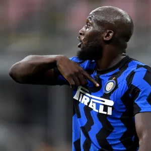 Chelsea signing Romelu Lukaku playing for Inter