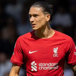 Darwin Nunez in action for Liverpool.
