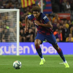 Jean-Clair Todibo joins Nice on loan from Barcelona