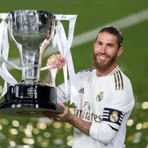 Sergio Ramos to PSG? Bernat hails Madrid legend