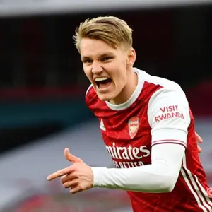 ‘We will have discussions in the next few weeks’ – Arteta confident of striking Odegaard deal