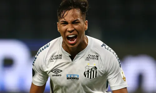 Juventus will sign Kaio Jorge from Santos