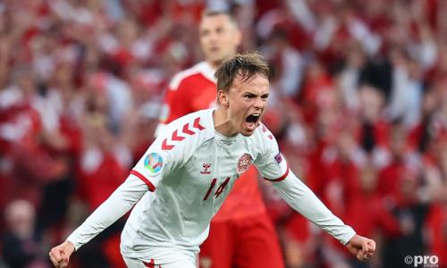 Mikel Damsgaard scores against Russia for Denmark, Euro 2020