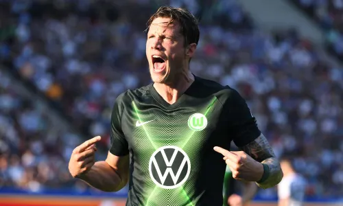 Tottenham transfer news: Wolfsburg may allow Weghorst to leave in January