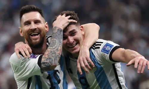 Lionel Messi, Julian Alvarez, World Cup 2022