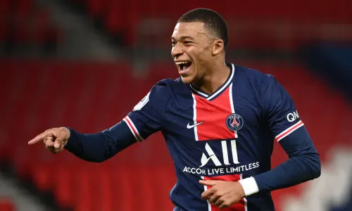 Which player has been described at the ‘Kylian Mbappe of left-backs?’