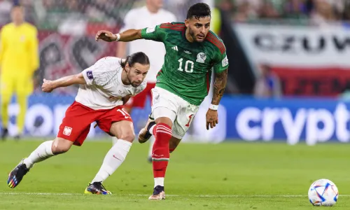 Alexis Vega - Mexico vs Polonia