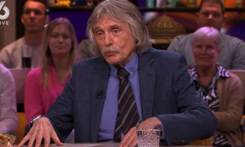 Johan Derksen haalt 'verwend kind' van Ajax door het slijk