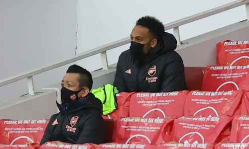 ‘Lazy’ Aubameyang may end up like Ozil at Arsenal – Carragher