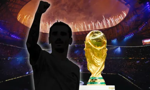 Antoine Griezmann, World Cup trophy