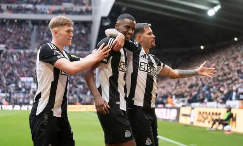 Lewis Hall, Alexander Isak, Bruno Guimaraes, Newcastle, 2024/25