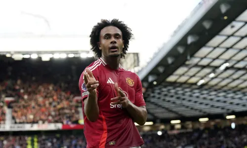 Joshua Zirkzee, Man Utd