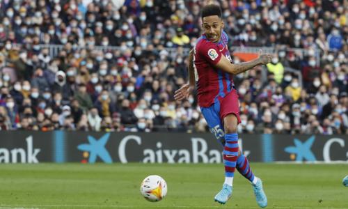 Pierre-Emerick Aubameyang in action on debut for Barcelona against Atletico Madrid