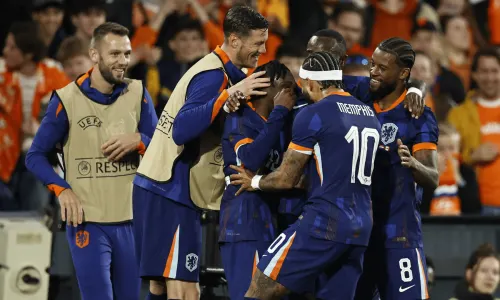 Memphis Depay, Wout Weghorst, Oranje