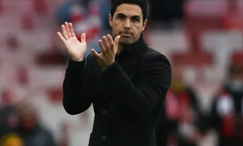 Mikel Arteta expects the size of his squad to increase