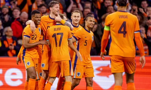 Koopmeiners, Weghorst, Blind, Dumfries, Aké, Oranje