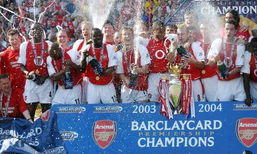 Arsenal invincibles, 2003/04