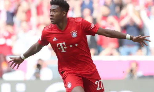 Why has David Alaba decided to leave Bayern Munich?