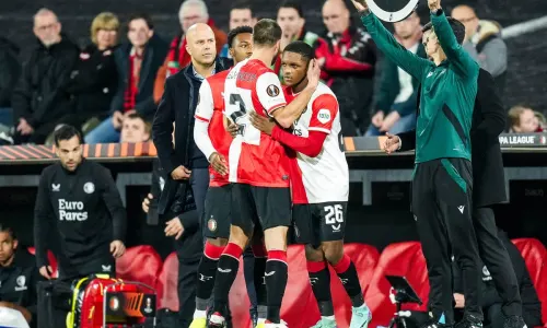 FC Volendam loopt door 'blunder' tonnen van Feyenoord mis