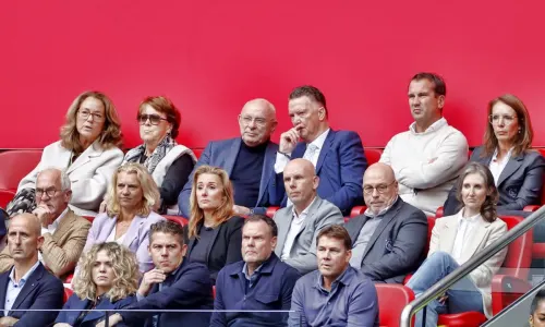 'Van Gaal grijpt naast droomkandidaat om Steijn op te volgen bij Ajax'