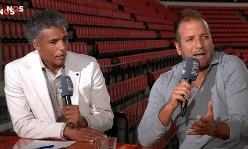 Rafael van der Vaart, Pierre van Hooijdonk