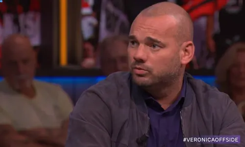 Wesley Sneijder hard voor Ajacied: ‘Bij hem weet ik nog steeds niet of hij links- of rechtsbenig is’