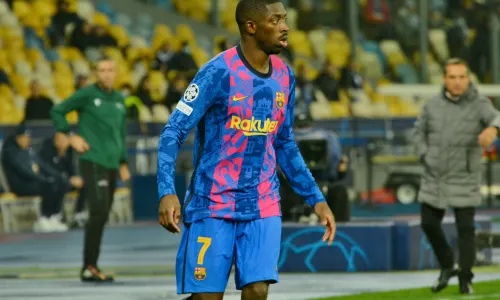 Ousmane Dembele playing against Dinamo Kiev in the Champions League