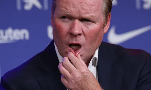 Koeman: I want to remain the Barcelona manager next season