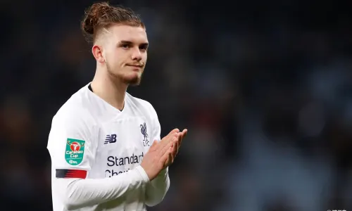 Liverpool signing Harvey Elliot for £4.3 million is “madness”, claims Parker