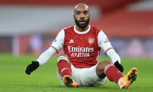 The statistics that show why Arsenal have to give up on Lacazette