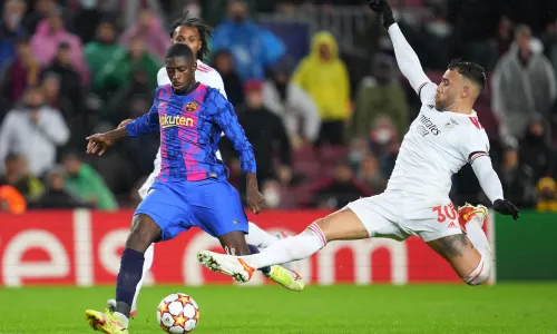 Ousmane Dembele playing against Benfica in the Champions League