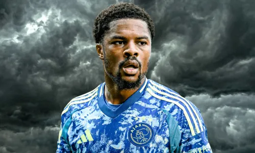 Chuba Akpom