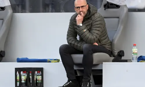 Peter Bosz sacked as head coach of Leverkusen