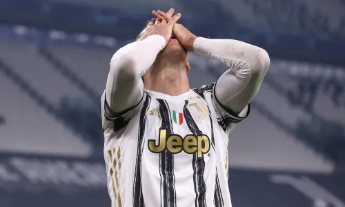 Juventus announce Ronaldo transfer decision