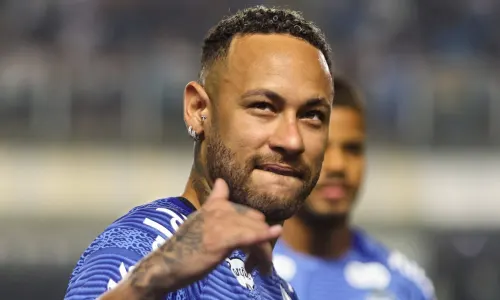 Neymar makes his Santos debut against Botafogo