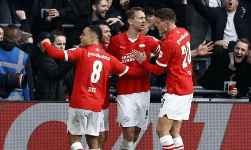 Sergino Dest, Hirving Lozano, Luuk de Jong, Guus Til, PSV