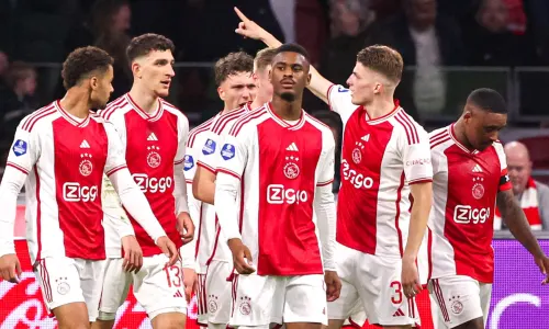 Devyne Rensch, Ahmetcan Kaplan, Jorrel Hato, Anton Gaaei, Steven Bergwijn, Ajax