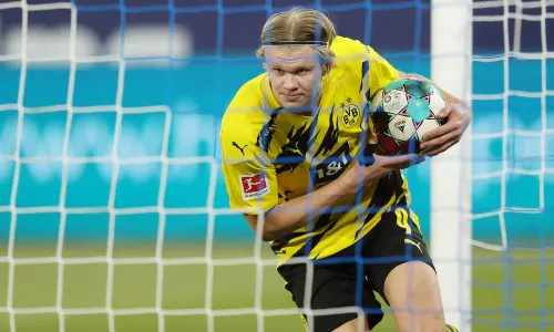 Haaland transfer fee set at €180m: Man Utd and Real Madrid target going nowhere this summer