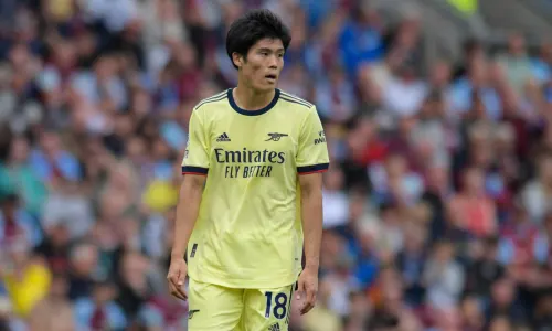 Takehiro Tomiyasu playing for Arsenal, 2021/22