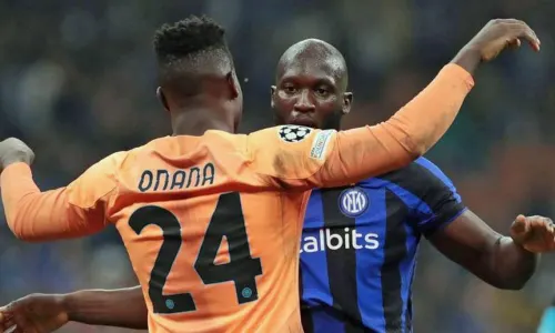 Inter Milan pais Andre Onana and Romelu Lukaku.
