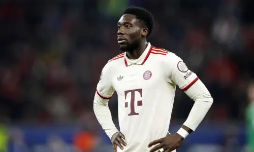 Alphonso Davies, Bayern Munich, 2024/25