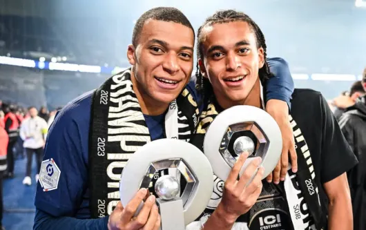 Kylian Mbappe, Ethan Mbappe, PSG